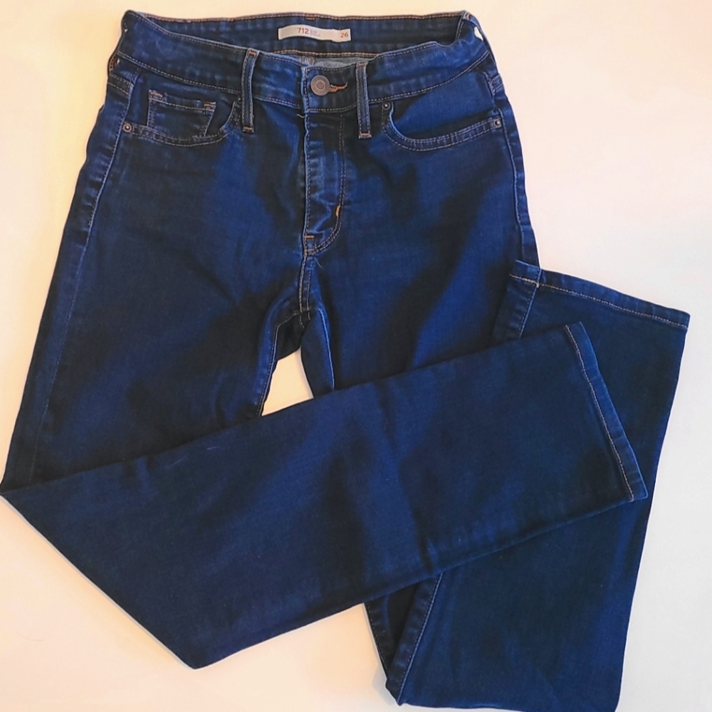 Levi Strauss & Co jeans 712 slim 26